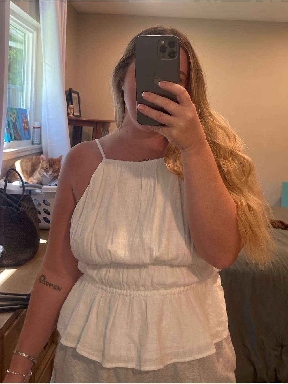 Abercrombie & Fitch White Sleeveless Peplum Camisole